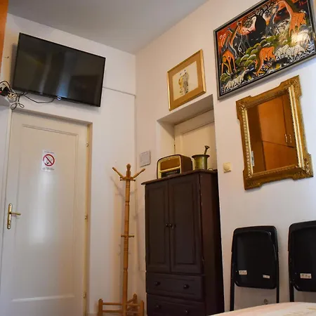 Sun Hostel Belgrado Esterno foto