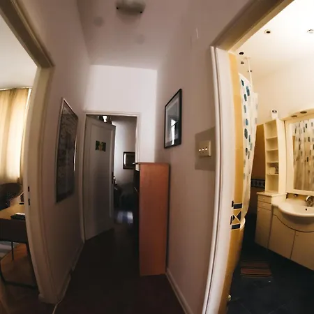 Sun Hostel Belgrado Esterno foto